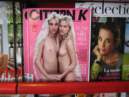 French magazine with boobs on the cover